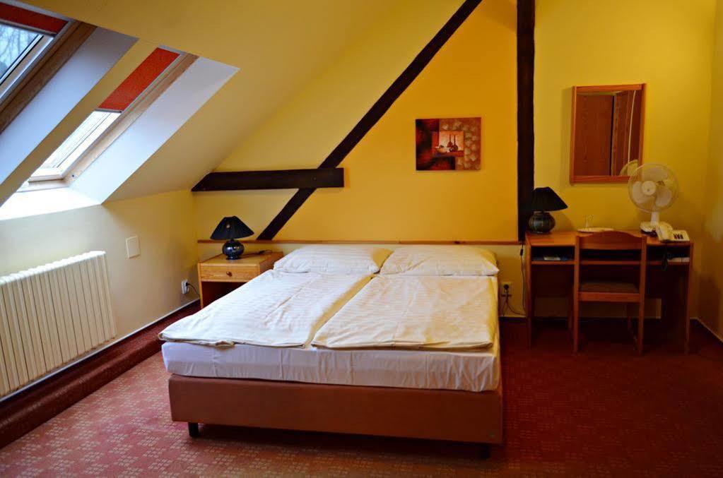 Penzion Lasákův mlýn Boskovice Esterno foto