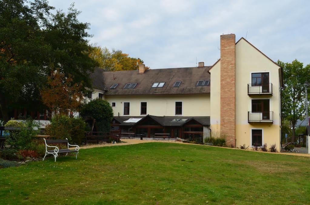 Penzion Lasákův mlýn Boskovice Esterno foto